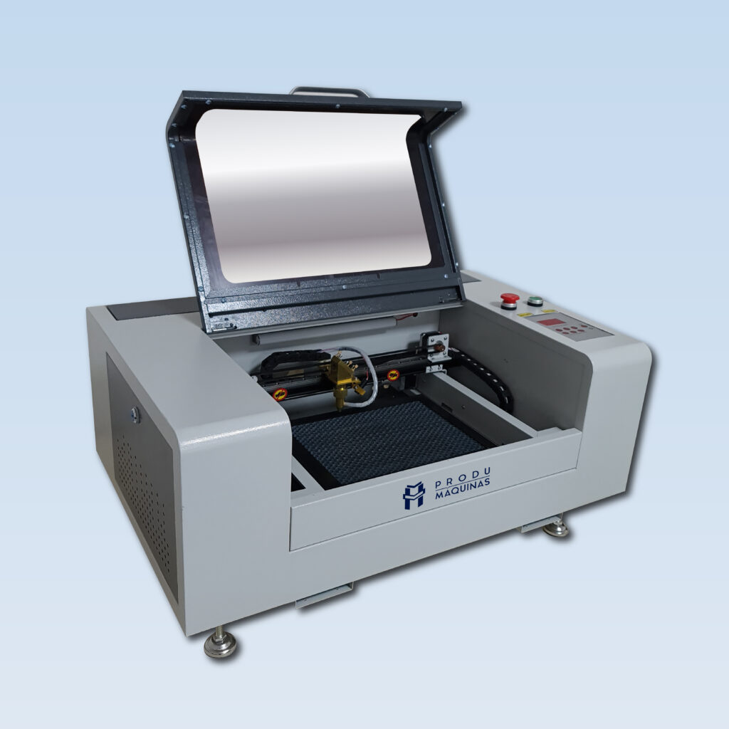 Máquina Láser de corte y Grabado CO2 Quito Ecuador 30x20 cm 40 watts_Mesa de trabajo 1