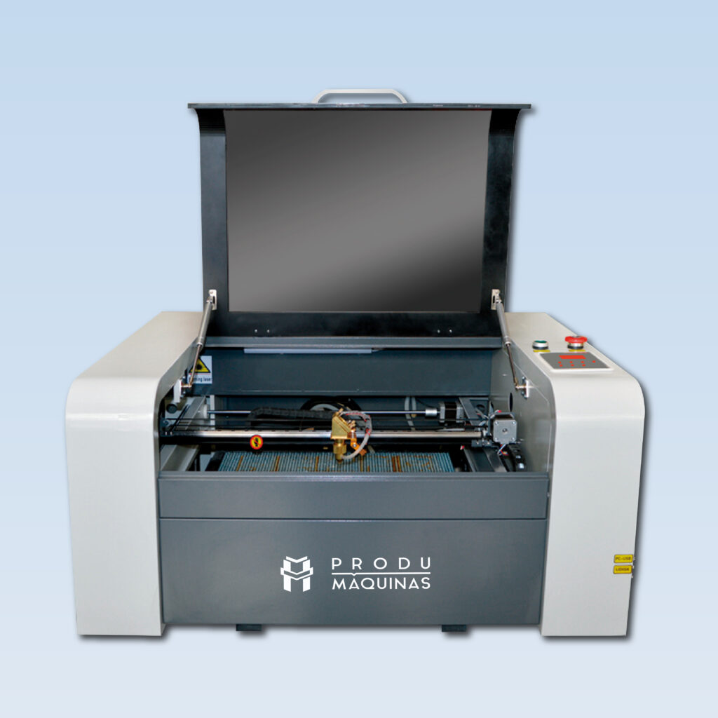Máquina Láser de corte y Grabado CO2 Quito Ecuador 50x40 cm 50 watts_Mesa de trabajo 1
